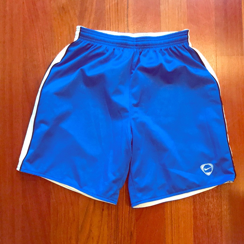 Nike basketball shorts reversible blue and white
